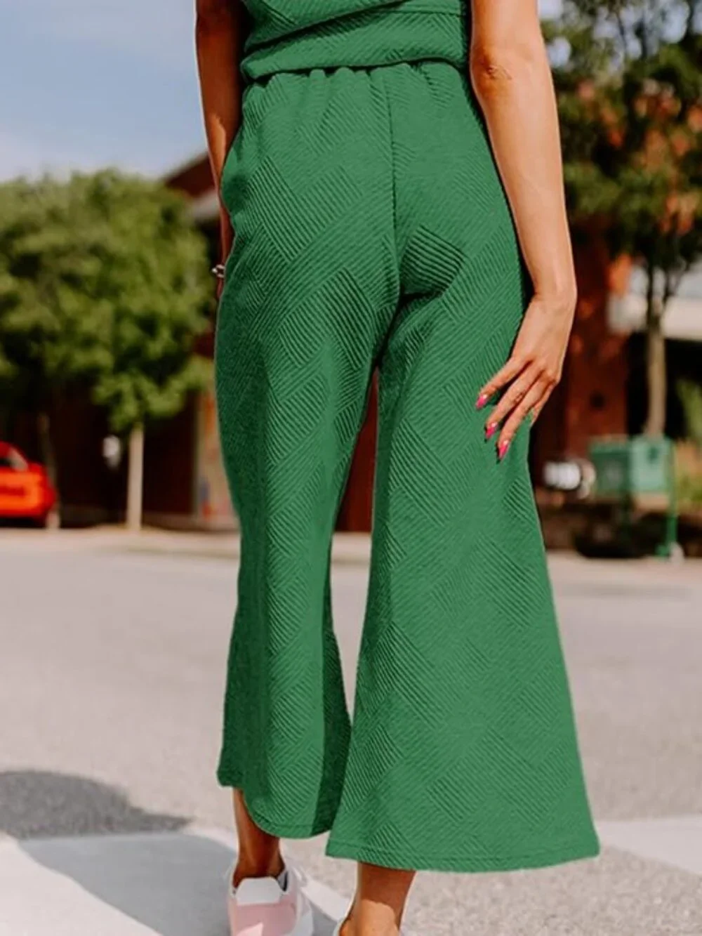 Women's 2 Piece Outfit, Textured Sweatsuit Wide Leg Pant - Like New - M
